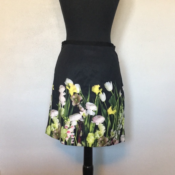 Victoria Beckham for Target Spring Skirt, XS - Picture 5 of 9